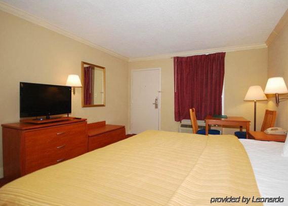 Greenville Inn & Suites Ruang foto