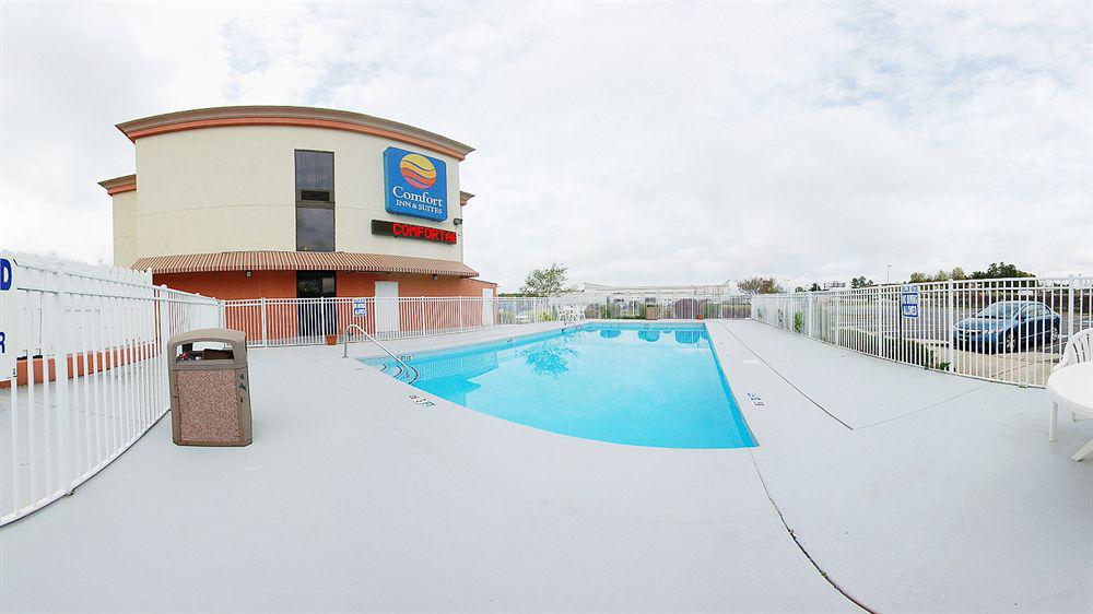 Greenville Inn & Suites Bagian luar foto
